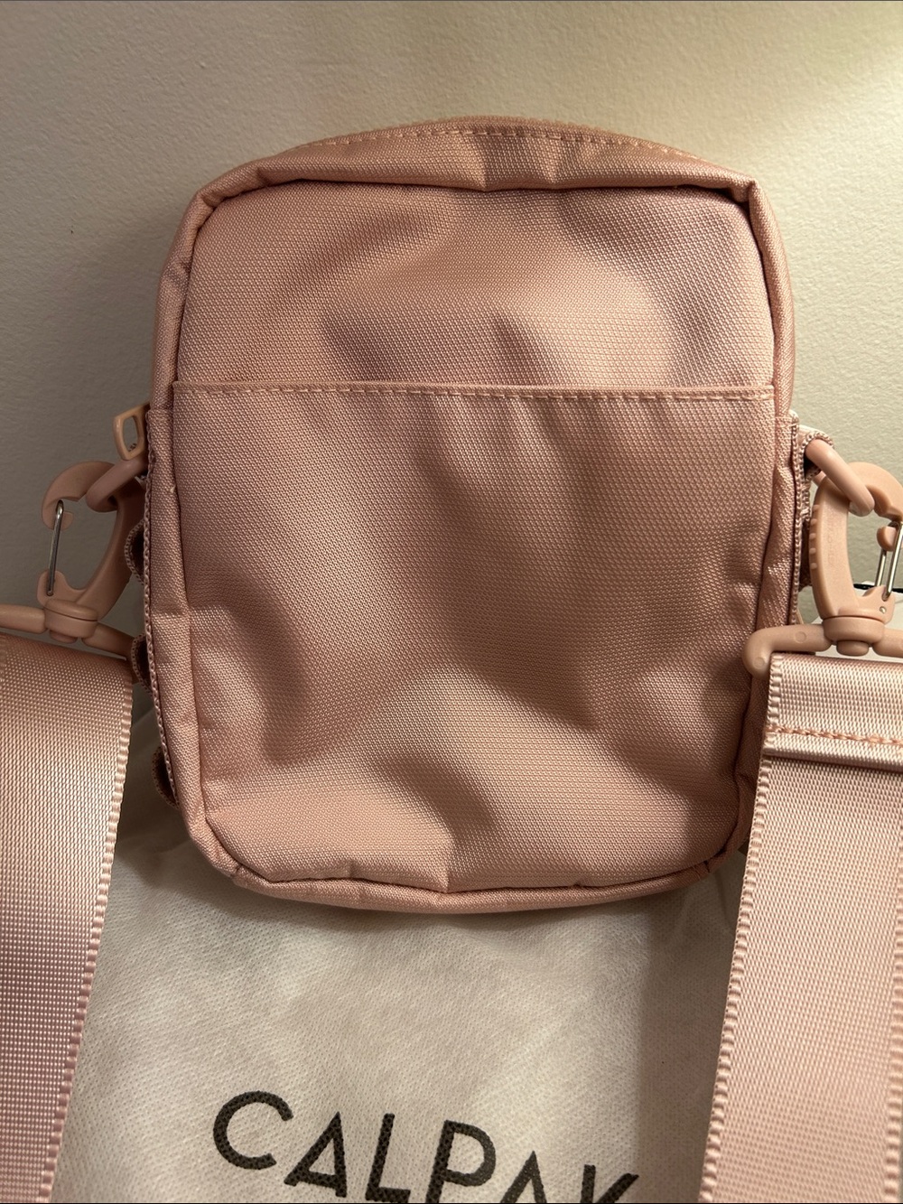 NWT Calpak Stevyn Mini Crossbody Bag - Picture 2 of 5